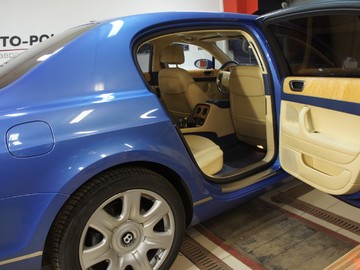 Покраска деталей пластика салона для Range Rover